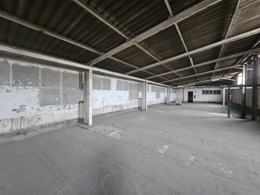 To Let commercial Property for Rent in East London Central Eastern Cape